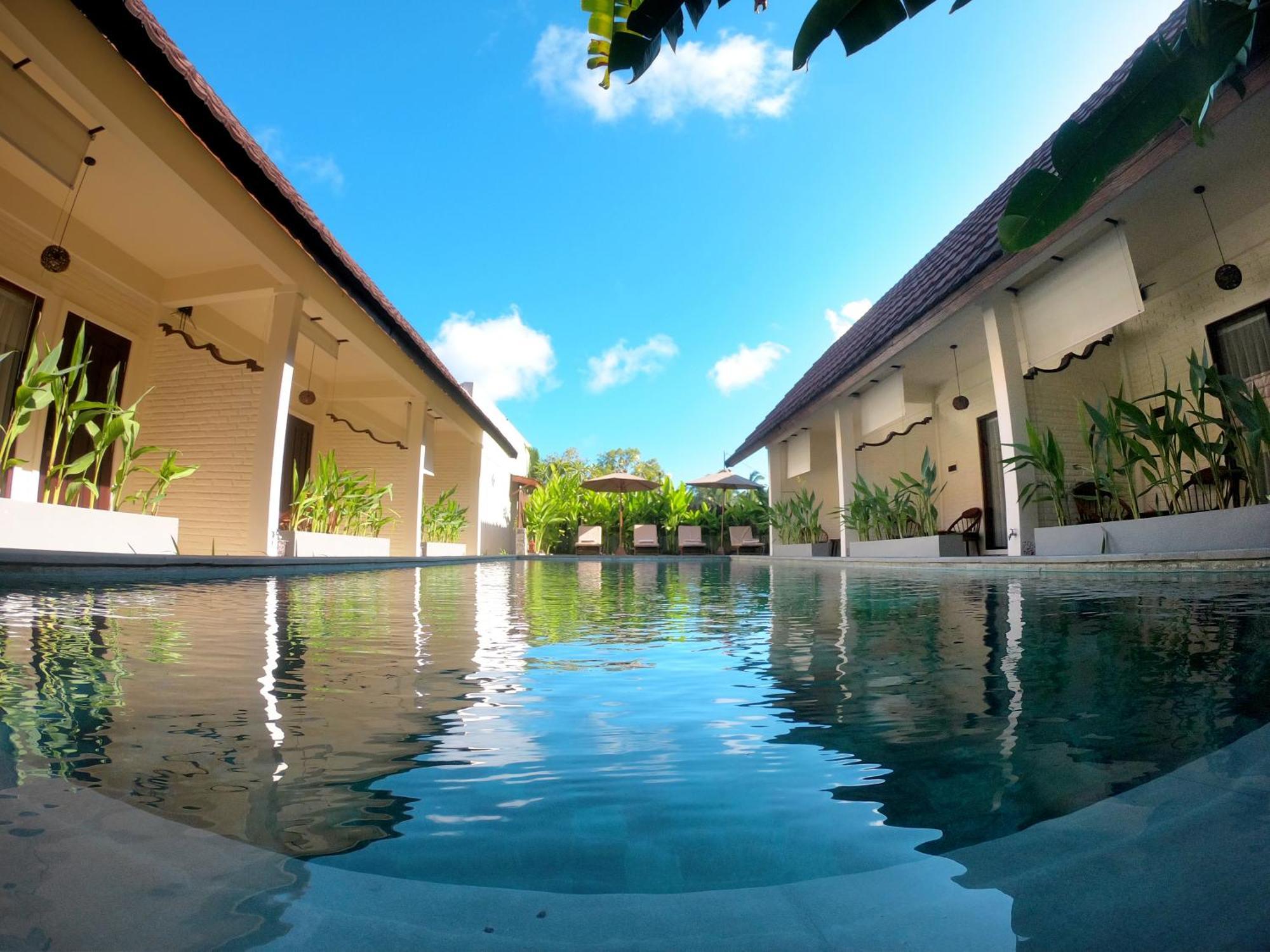 Bruga Villas Restaurant And Spa سيلونغ بيلاناك المظهر الخارجي الصورة