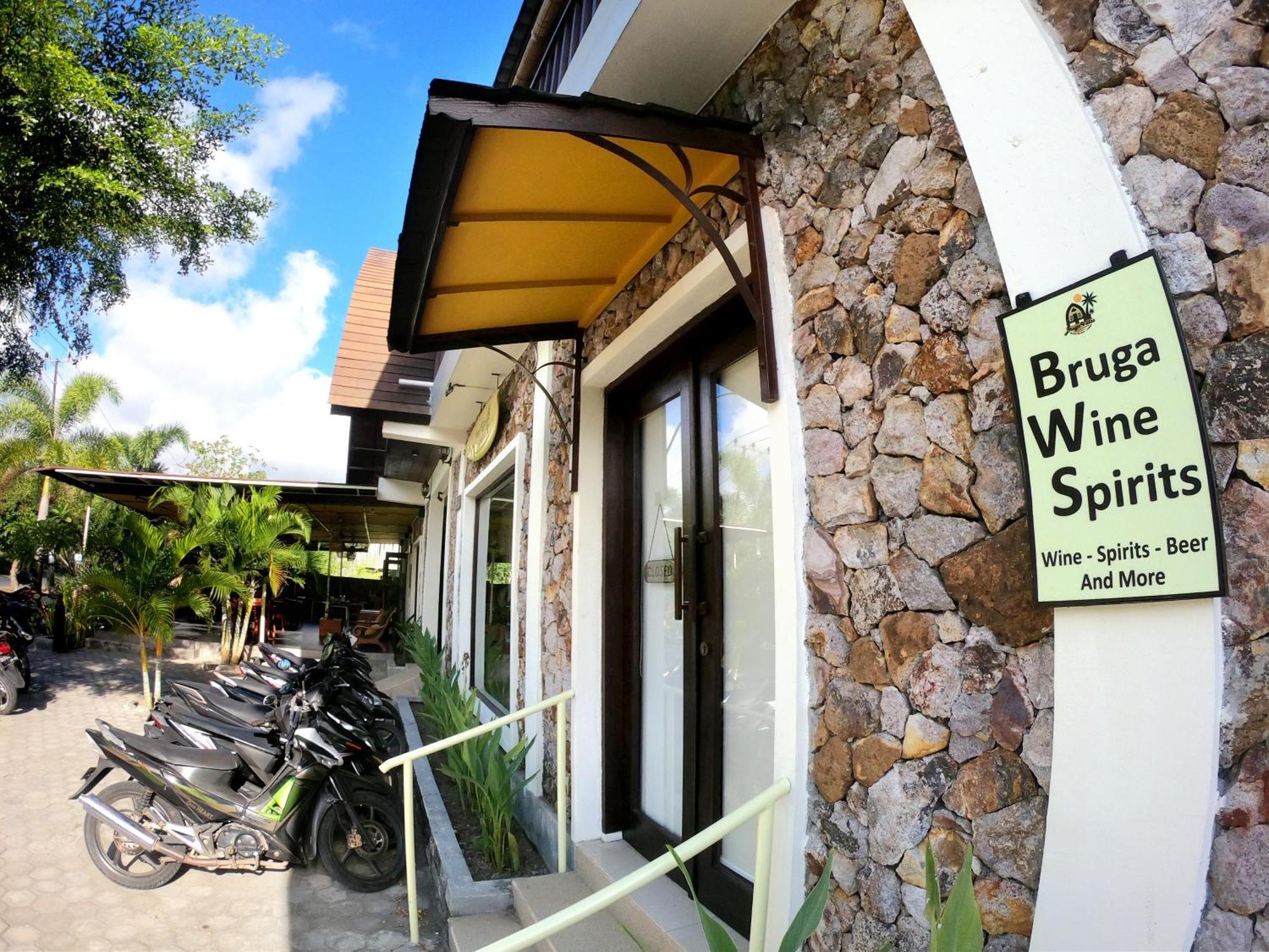 Bruga Villas Restaurant And Spa سيلونغ بيلاناك المظهر الخارجي الصورة